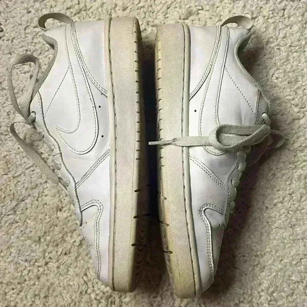 NIKE SIZE 6Y WHITE AIR FORCE 1 PREOWNED